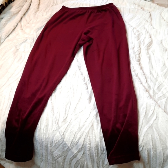 Wine Red Velour highwaisted stretchy vintage pants - Picture 2 of 5